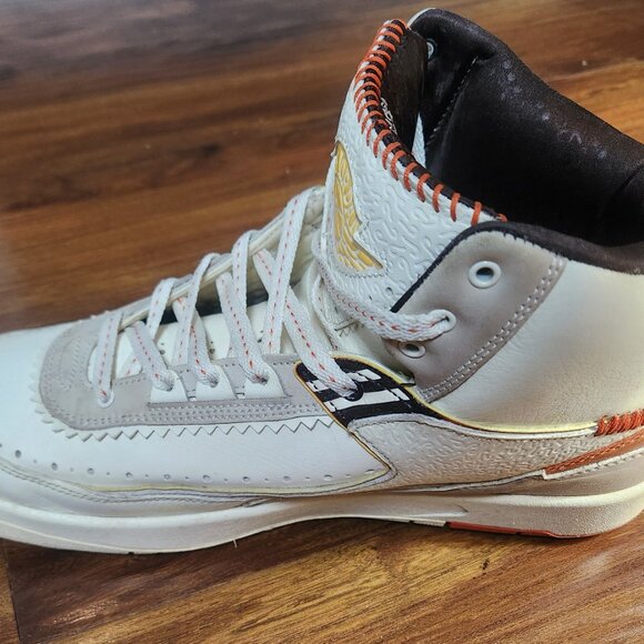 Men's Size 11 Air Jordan Sneakers - Picture 6 of 6